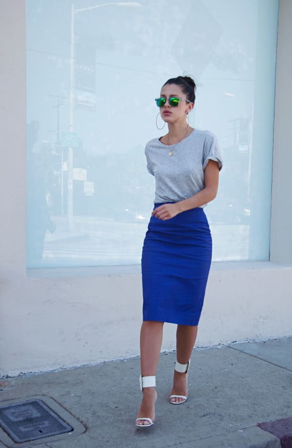 gray-top-blue-skirt