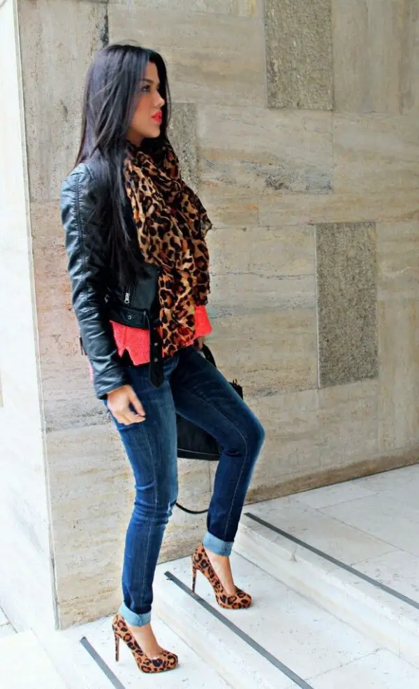 leather-animal-print-and-jeans-outfit