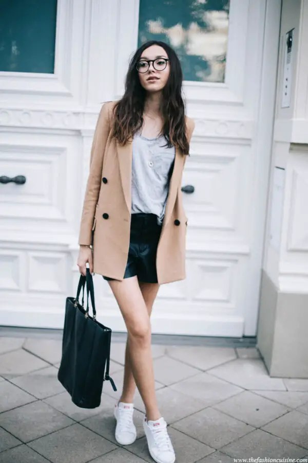 leather-shorts-for-fall