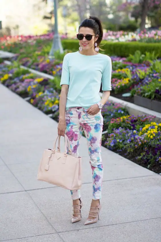 pastel-top-and-floral-pants