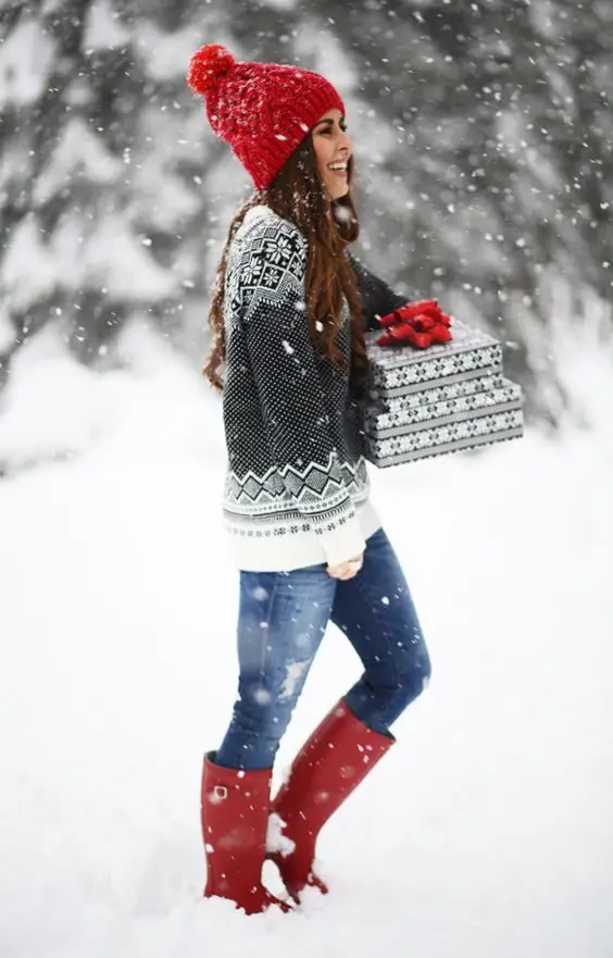 snow-boots-in-red