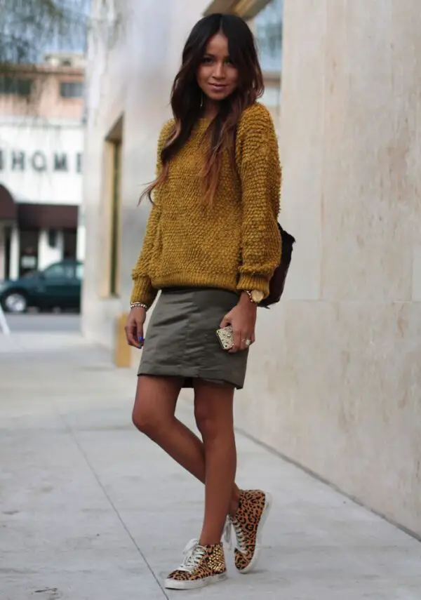sweater-and-sneakers
