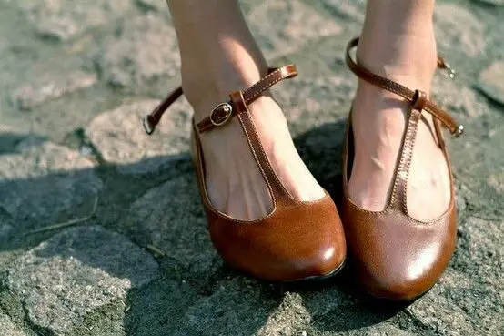 t-strap-shoes