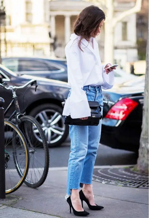 undone-hem-on-jeans-with-white-shirt