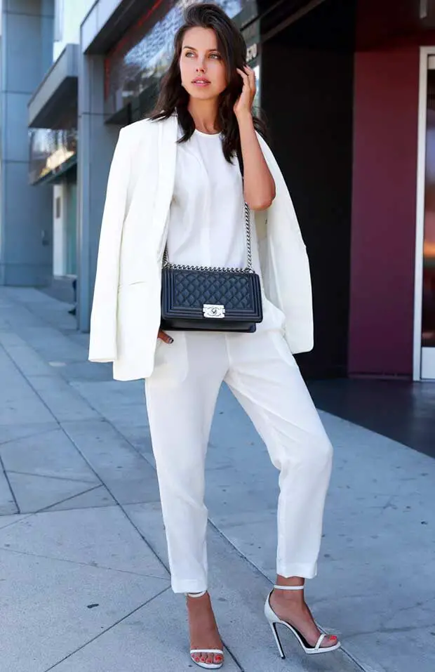 white-pantsuit-for-spring