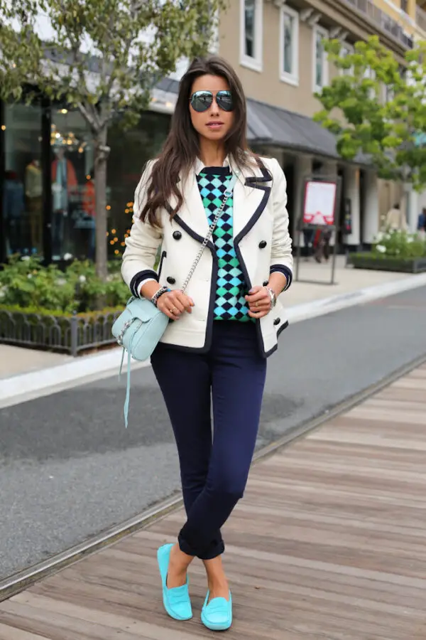 0-blue-shoes-with-casual-cool-outfit