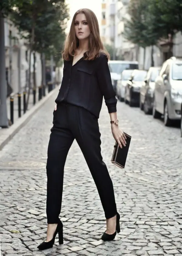 1-all-black-classic-outfit