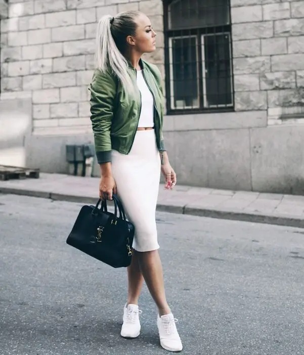 1-black-bag-with-olive-green-bomber-jacket-and-chic-white-matching-set