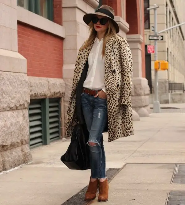 1-casual-chic-outfit-with-leopard-print-coat