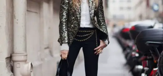1-chain-belt-with-brocade-blazer-and-jeans-2
