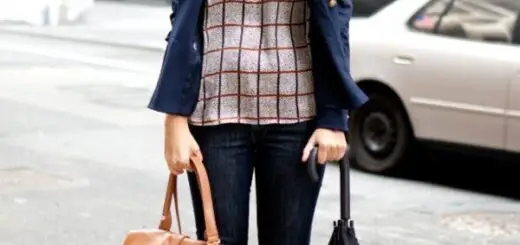 1-checkered-top-and-blazer-with-jeans