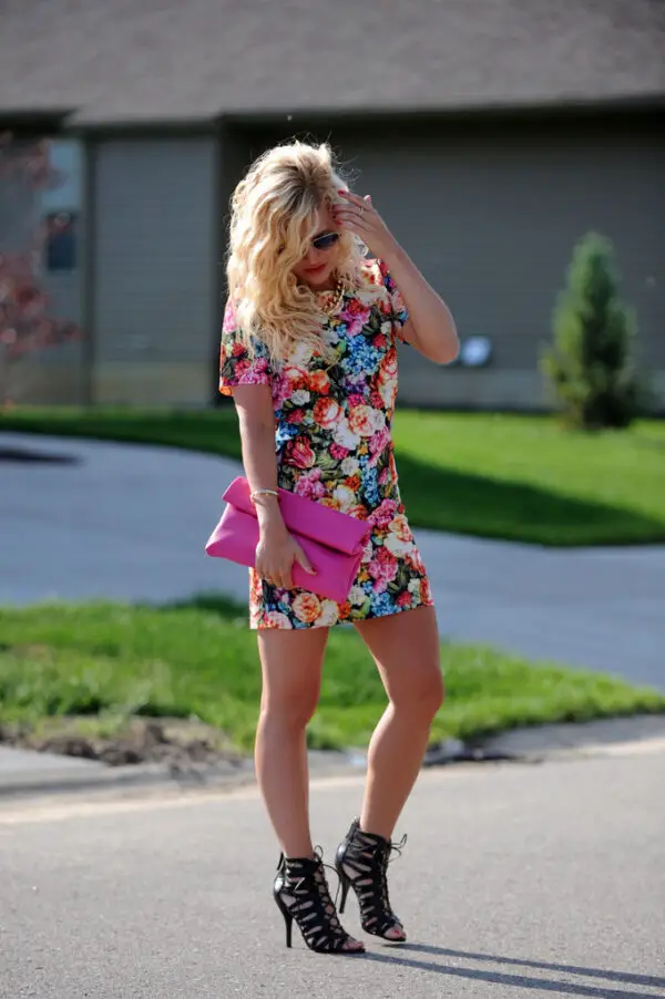 1-floral-dress-with-criss-cross-sandals