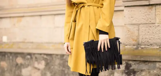 1-fringe-bag-with-coat-and-jeans-1