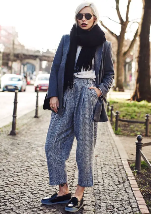 1-oversized-culottes-with-blazer-and-shawl