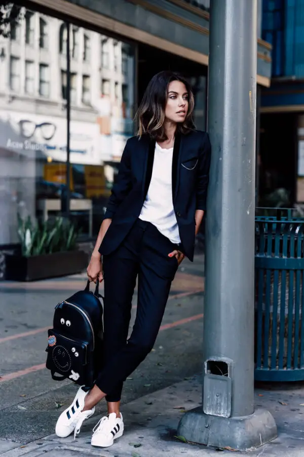 1-sneakers-with-tuxedo-blazer-and-backpack