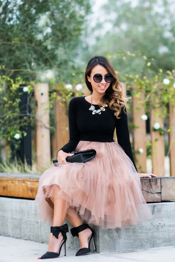 1-tulle-skirt-with-black-top