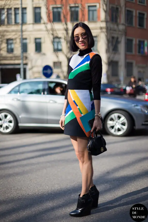 2-abstract-print-dress-with-boots