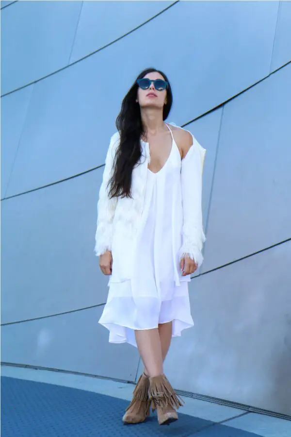 2-fringe-boots-with-white-dress