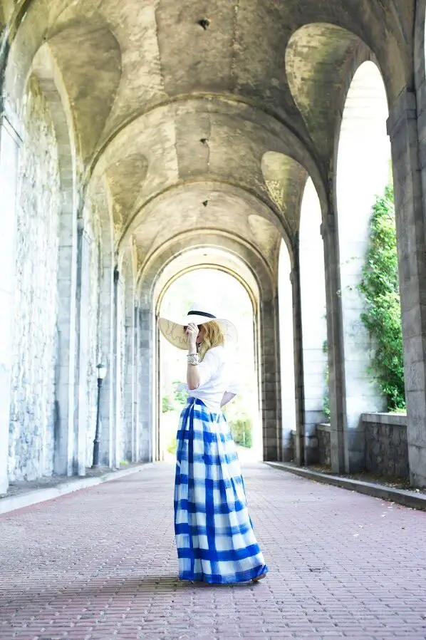 2-gingham-blue-skirt-with-chic-hat