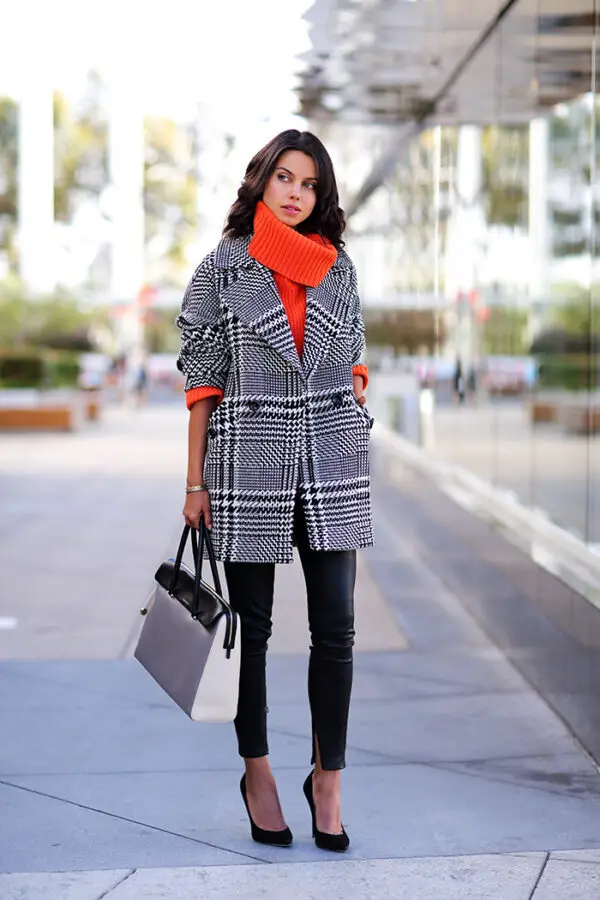 2-knitted-turtleneck-with-statement-coat