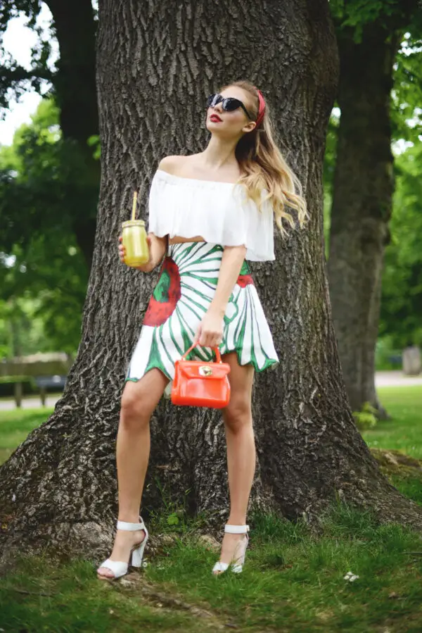 2-off-shoulder-top-with-statement-skirt