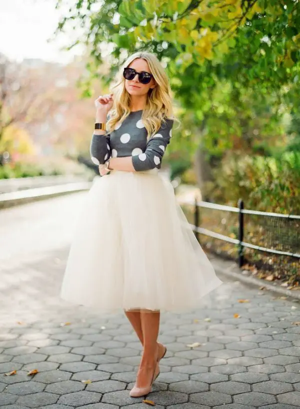 2-polka-dots-sweater-with-white-tulle-skirt