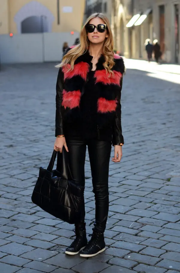 2-sleeveless-fur-jacket-with-leather-trousers
