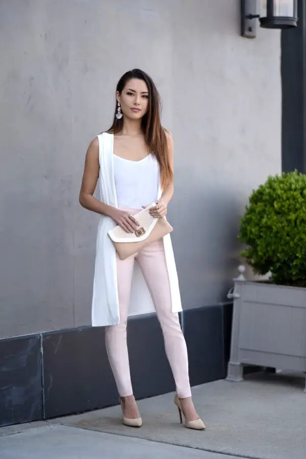2-sleeveless-jacket-and-tank-top-with-envelope-clutch-and-pastel-pants