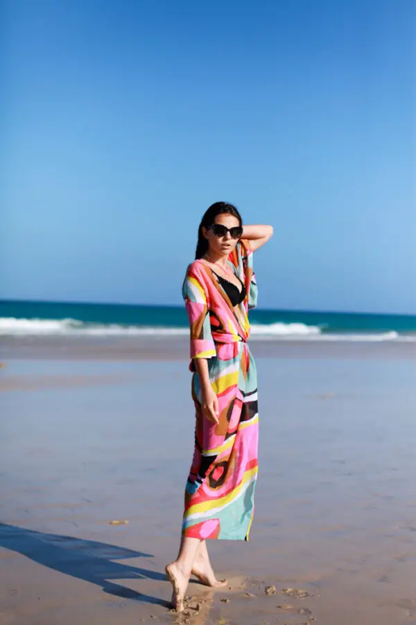 3-colorful-robe-dress-with-swimwear