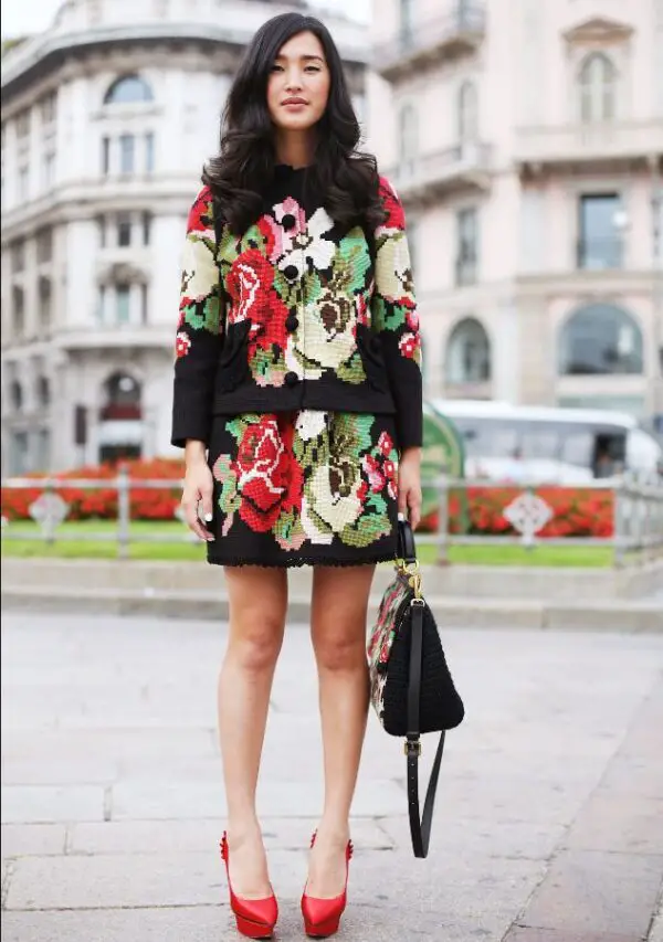 3-floral-print-sweater-with-skirt
