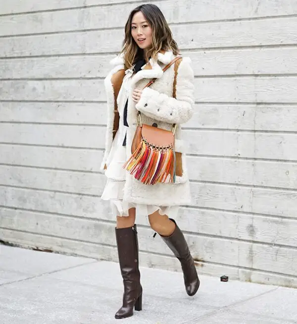 3-fringed-chloe-bag-with-petite-outfit