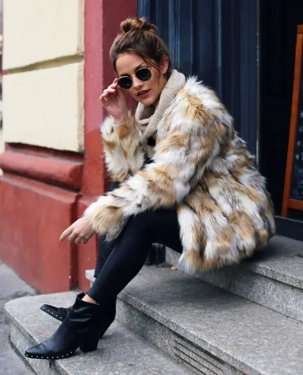 3-fur-coat-with-jeans
