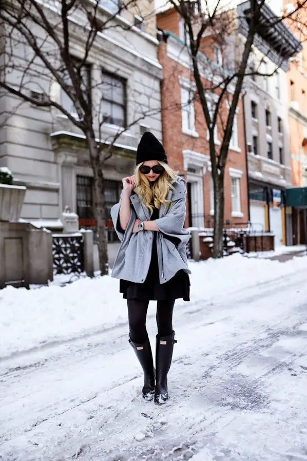 3-gray-coat-with-snow-boots