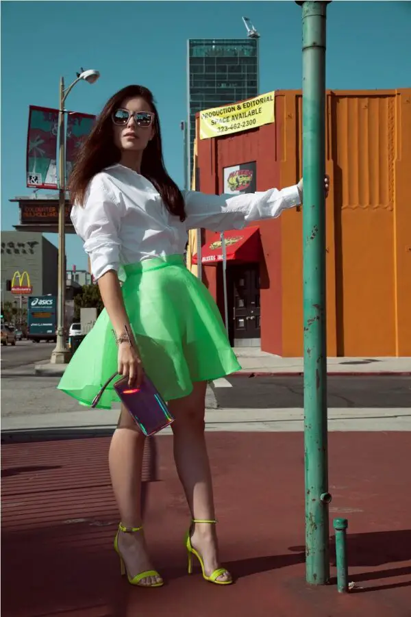 3-neon-green-skirt-with-white-shirt-and-neon-yellow-sandals