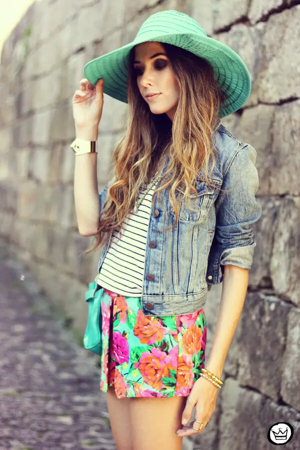 3-pretty-casual-outfit-with-hat-1