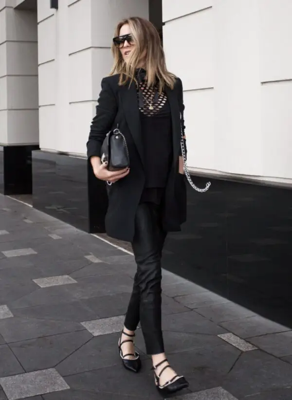 3-structured-blazer-with-monochromatic-outfit