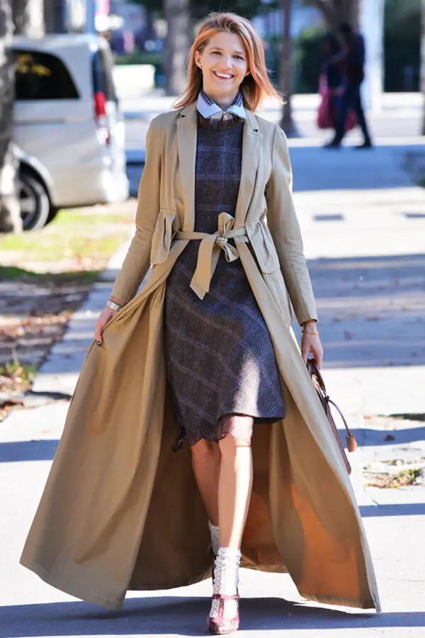 4-dress-with-trench-coat