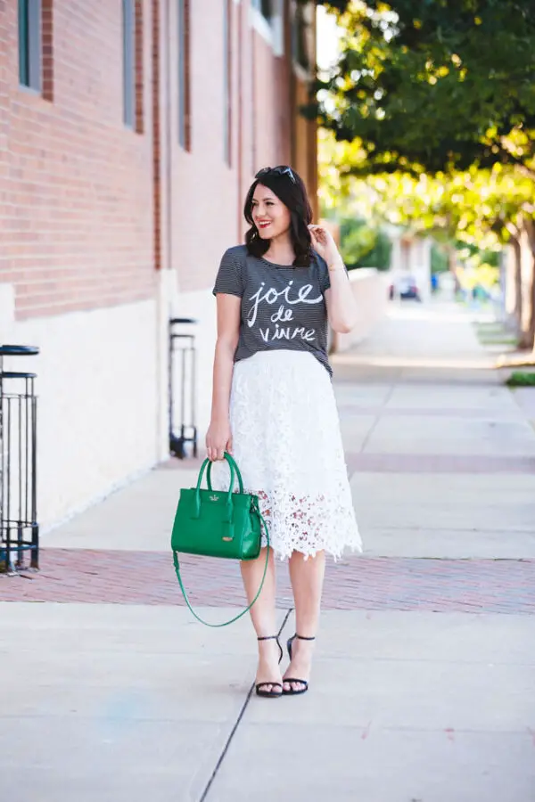 4-green-bag-with-casual-chic-outfit