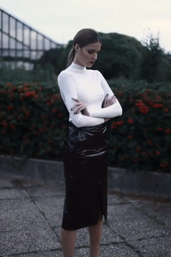 4-patent-leather-skirt-with-sleek-turtleneck-top