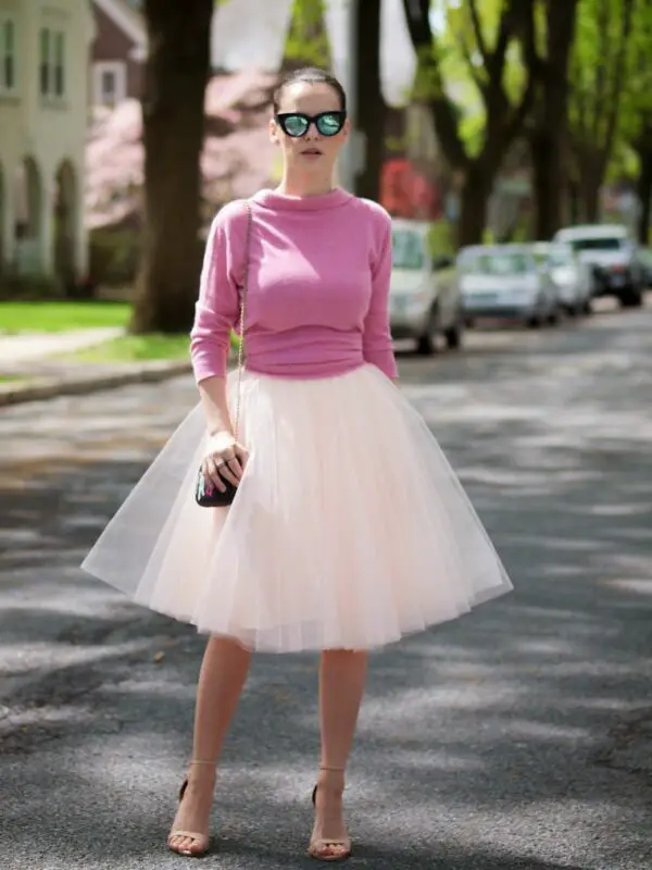 4-pink-turtleneck-and-tulle-with-mercury-sunglasses