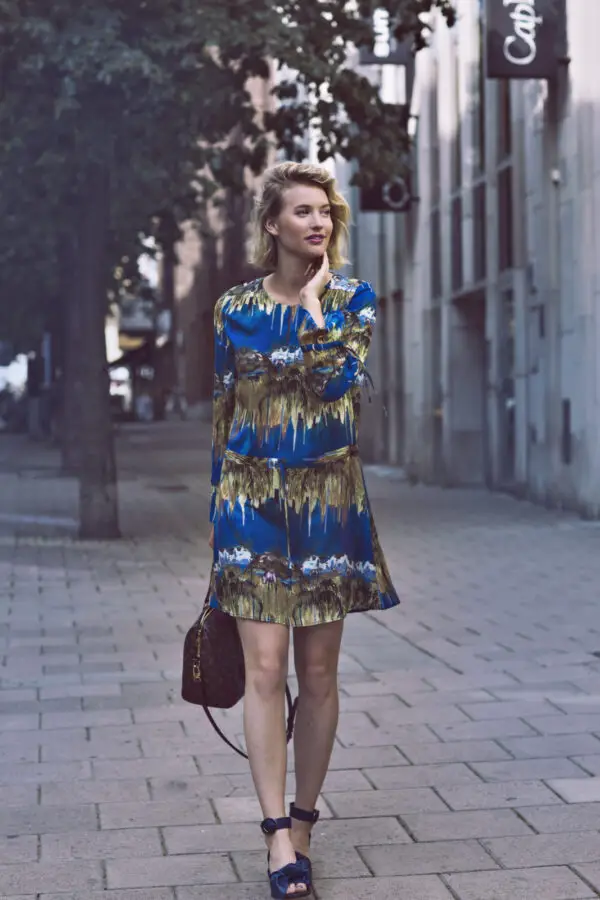 4-printed-dress-with-ankle-strap-sandals