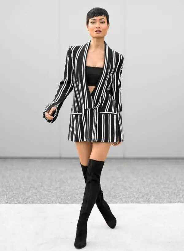 4-striped-dress-with-tube-and-boots