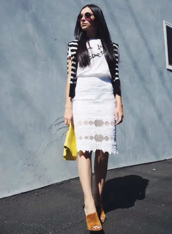 5-graphic-shirt-with-lace-skirt