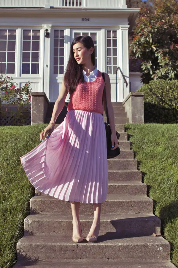 5-pastel-pink-accordion-skirt-with-knitted-top