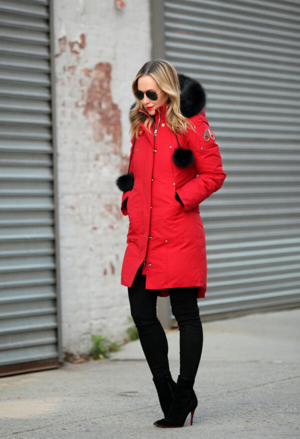 5-puffer-coat-with-fur-trims-and-skinny-pants