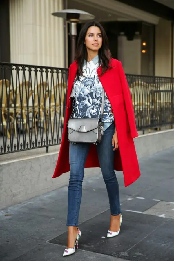 5-red-wool-coat-with-casual-outfit