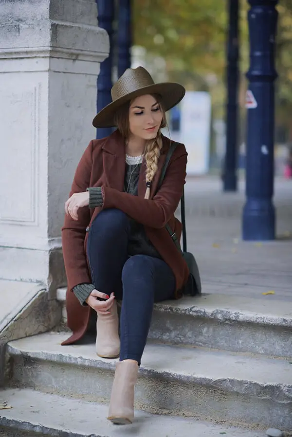 5-structured-hat-with-fall-outfit
