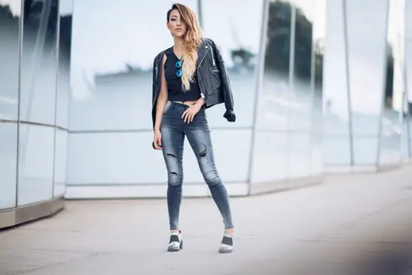 6-edgy-jeans-with-leather-jacket-1