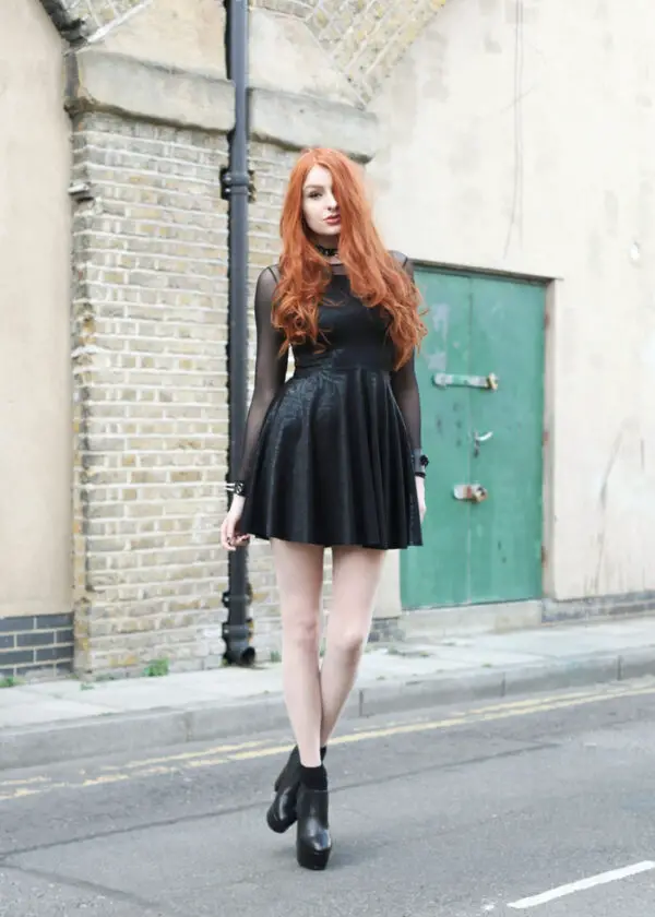 6-gothic-outfit-with-boots