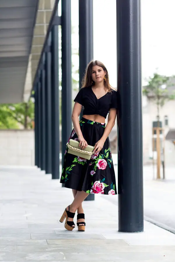 7-floral-skirt-with-tie-front-tee
